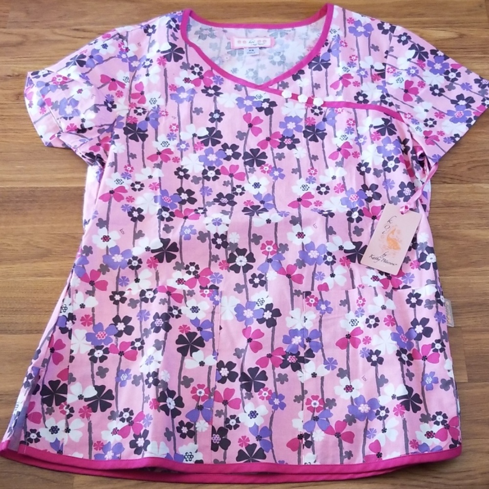 Brand New KOI Scrub Top Size X Small